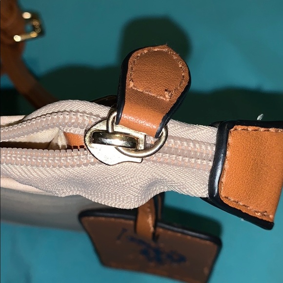 U.S. POLO ASSN. tan crossbody purse - Picture 7 of 7
